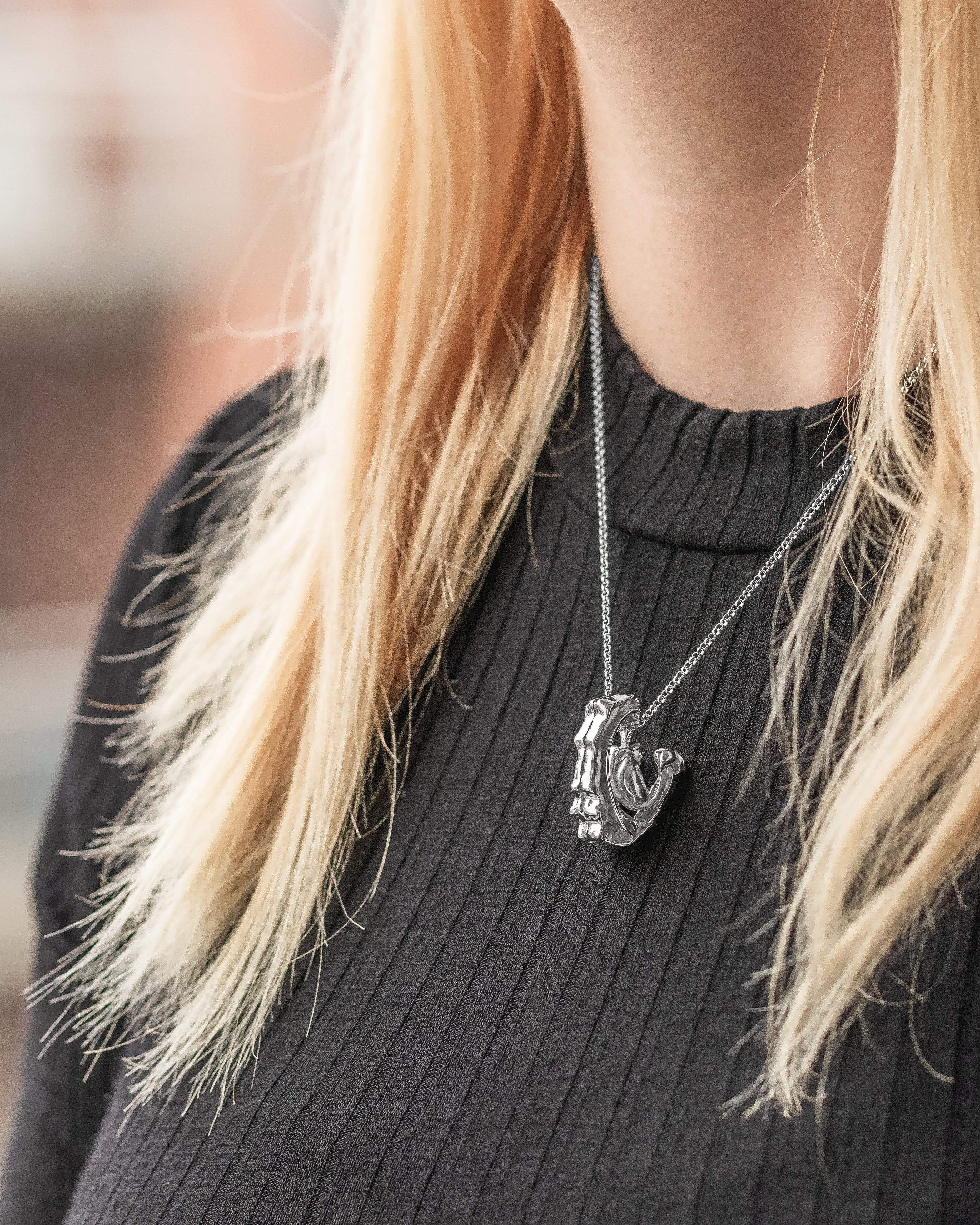 Close-up of the Limbic System Necklace, showcasing detailed 3D-printed craftsmanship. A unique gift for science lovers. Close-up of the Limbic System Necklace, showcasing detailed 3D-printed craftsmanship. A unique gift for science lovers.