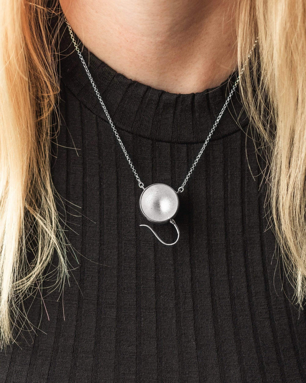 egg-and-sperm-necklaces- 