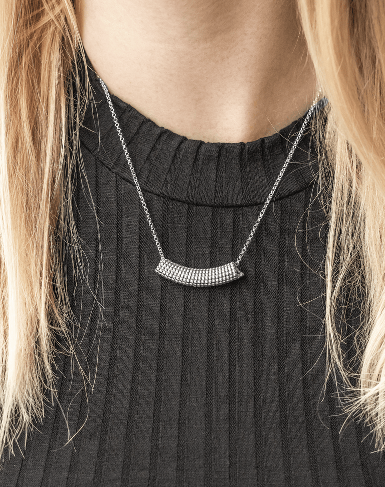 microtubule necklace | silver