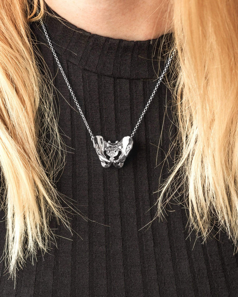 pelvis necklace | silver