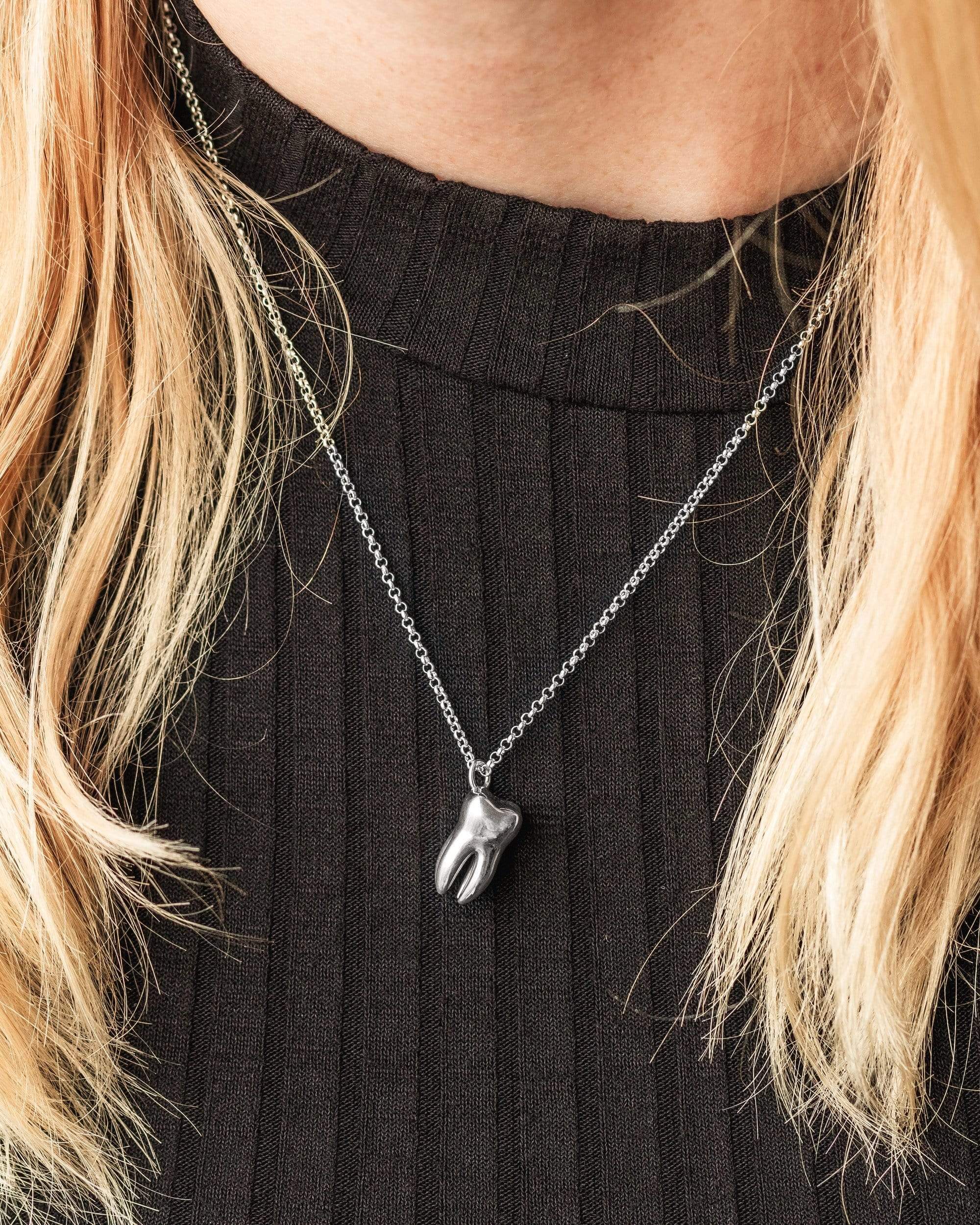 tooth necklace | silver